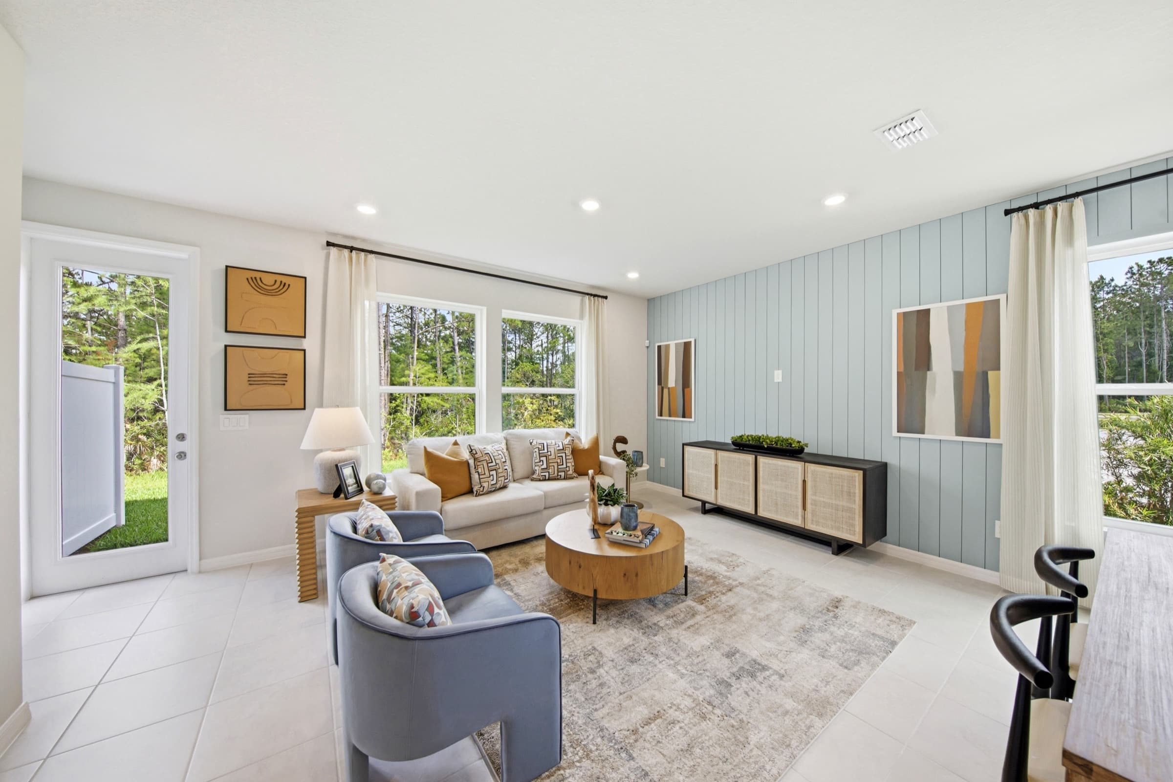 Model living, David Weekley Homes