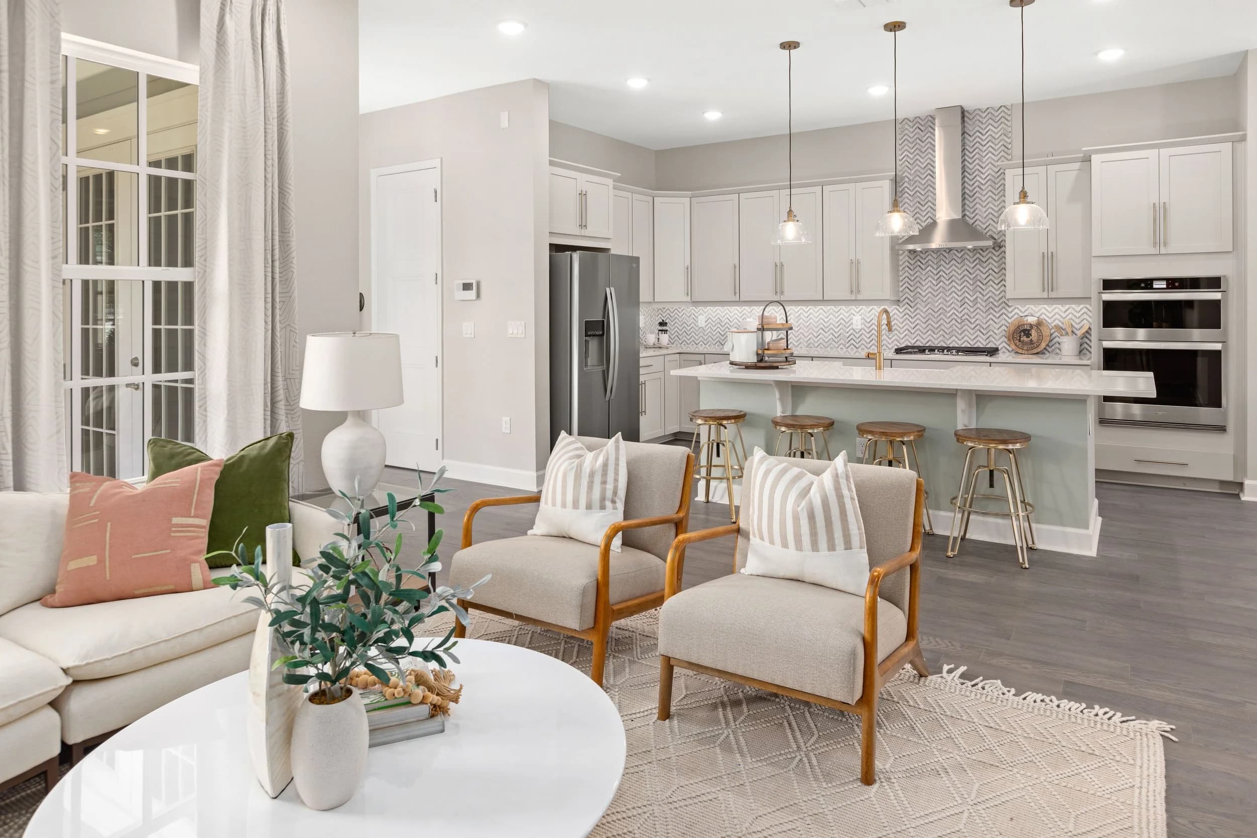 Model Homes & Communities